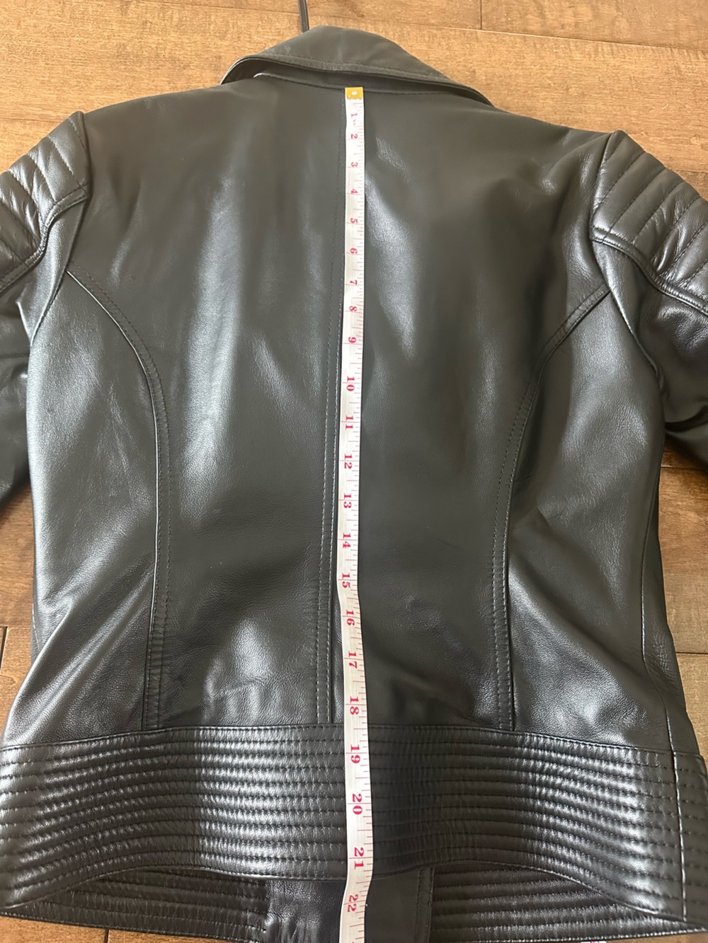 Women's Biker Style Black Leather Jacket - Picture 6 of 7